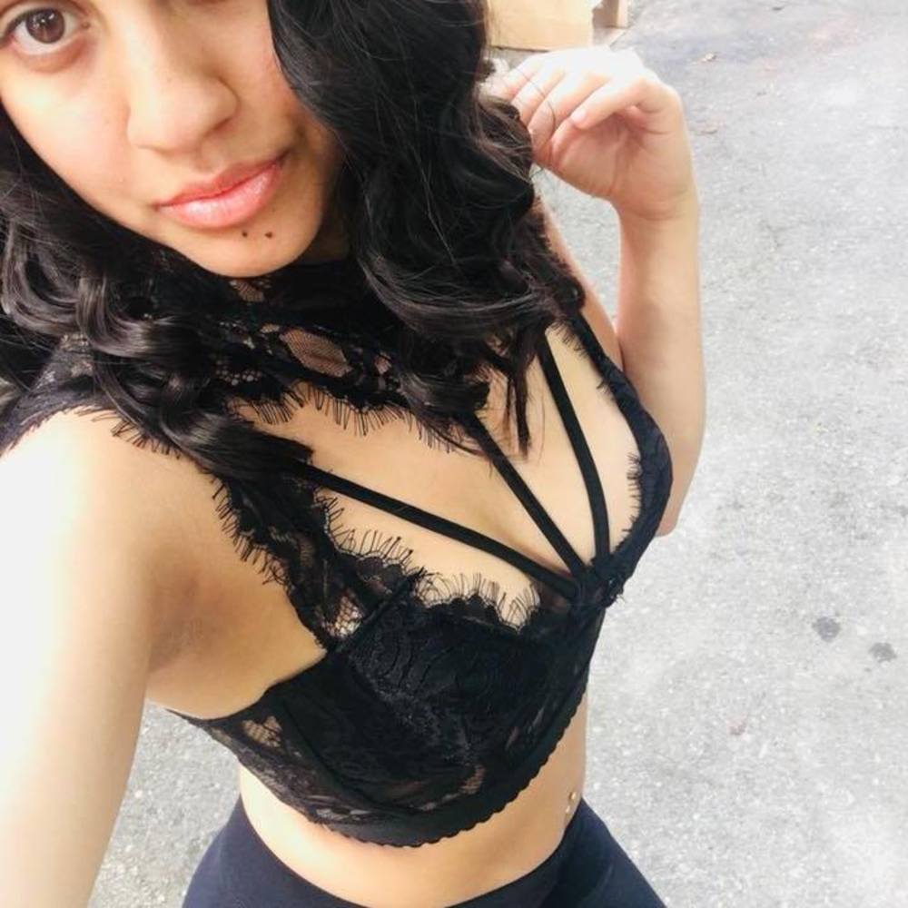 Meet your Posher, Dulce